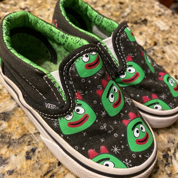 Vans Other - ♥️SALE ♥️ $7  SZ 6 Vans Gabba Gabba sneakers